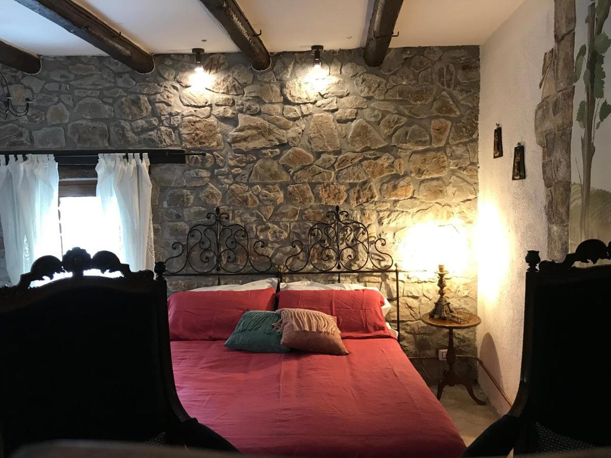 Borgo Manca Suite Sasso di Castalda Exterior foto